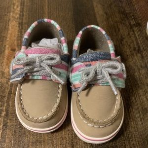 NEW Infant Girl Sperry’s size 3